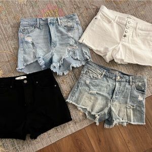 Denim shorts bundle
All size 4/ medium